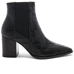 House of Harlow 1960 Nick Ankle Bootie!